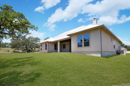 New construction Single-Family house 896 Annabelle Ave, Bulverde, TX 78163 - photo 33 33