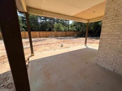 New construction Single-Family house 238 Butterfly Orchid Court, Willis, TX 77318 Premier Series - Magnolia- photo 19 19
