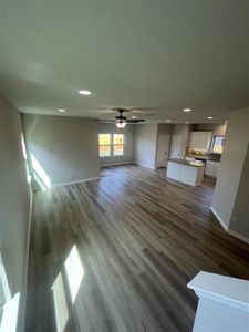 New construction Single-Family house 244 Trailside Ln, Bastrop, TX 78602 - photo 3 3