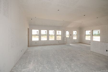 New construction Single-Family house 9310 Storm Falls, San Antonio, TX 78002 Esparanza- photo 6 6