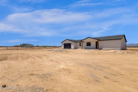 New construction Single-Family house 57812 W Fulcar Road, Maricopa, AZ 85139 - photo 7 7