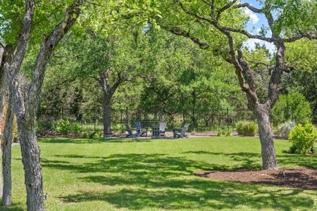 New construction Single-Family house 809 Cypress Grove Dr, Austin, TX 78732 - photo 35 35