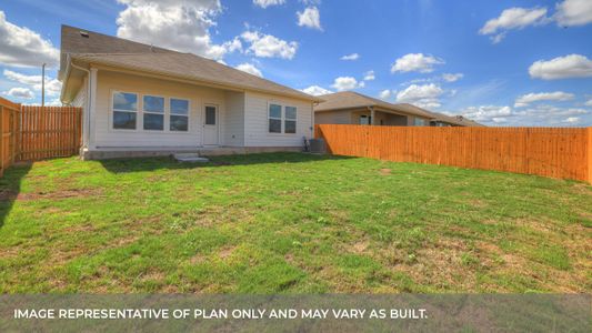 New construction Single-Family house 1678 Kolbe Trail, New Braunfels, TX 78130 - photo 36 36