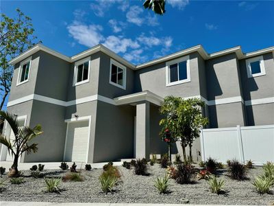 New construction Single-Family house 715 2Nd Street Se, Largo, FL 33771 - photo 0