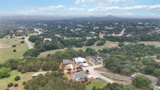 New construction Single-Family house 281 Whispering Valley Dr, Wimberley, TX 78676 - photo 34 34