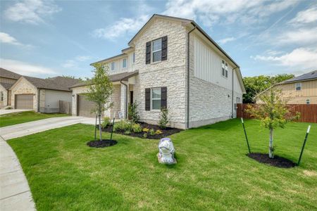 New construction Single-Family house 137 Fairmeadow Downs Dr, Hutto, TX 78634 - photo 26 26