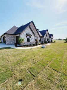 New construction Single-Family house 553 Royal Santana Run, Weatherford, TX 76087 - photo 33 33