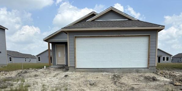 New construction Single-Family house 245 Houston Avenue, Angleton, TX 77515 Kitson- photo 2 2