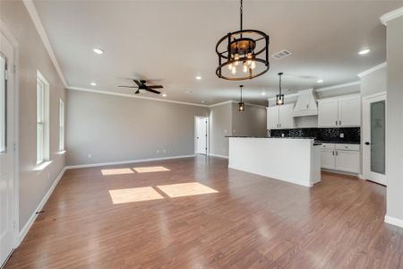 New construction Single-Family house 5713 Bonnell Avenue, Fort Worth, TX 76107 - photo 7 7