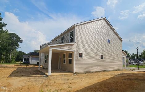 New construction Single-Family house 212 Gregory Village Drive, Lillington, NC 27546 The Grace B- photo 41 41