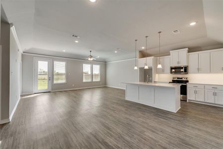 New construction Single-Family house 203 Preston Circle, Mabank, TX 75147 - photo 6 6