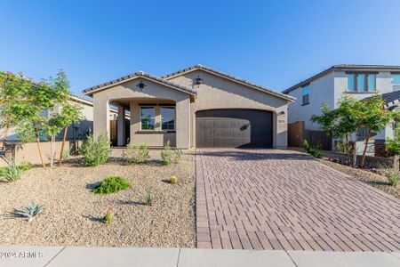 New construction Single-Family house 17239 W Desert Sage Drive, Goodyear, AZ 85338 - photo 2 2