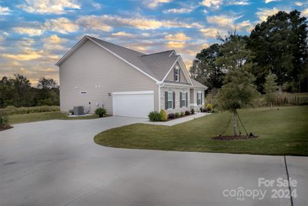 New construction Single-Family house 28928 Nelson Mountain Road, Albemarle, NC 28001 - photo 0