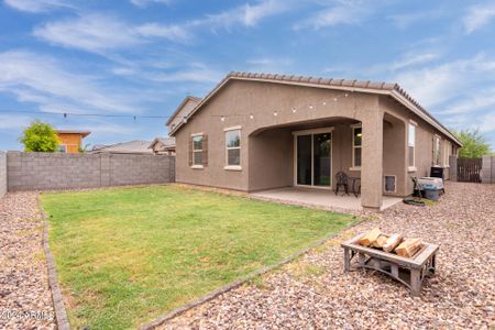 New construction Single-Family house 12369 W Whyman Avenue, Avondale, AZ 85323 - photo 15 15