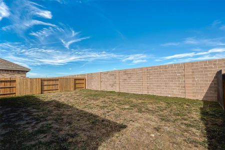 New construction Single-Family house 13218 Villa Sola Drive, Texas City, TX 77568 - photo 38 38