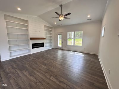 New construction Single-Family house 171 Red River Drive, Selma, NC 27576 - photo 4 4