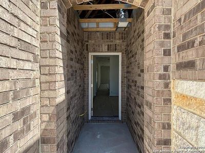 New construction Single-Family house 110 Beveridge, Seguin, TX 78155 Alyssa Homeplan- photo 32 32