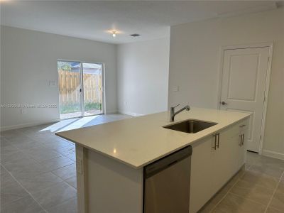 New construction Townhouse house Southwest 264th Street, Homestead, FL 33032 - photo