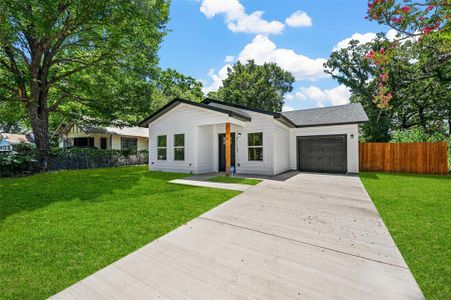 New construction Single-Family house 4712 Burma Road, Dallas, TX 75216 - photo 1 1