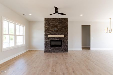New construction Single-Family house 9009 Fox Trot Circle, Middlesex, NC 27557 - photo 8 8