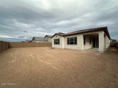 New construction Single-Family house 21890 East Alyssa Road, Queen Creek, AZ 85142 Wayfarer II Plan 5579- photo 7 7