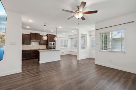 New construction Single-Family house 511 Concho Street, Aubrey, TX 76227 - photo 8 8