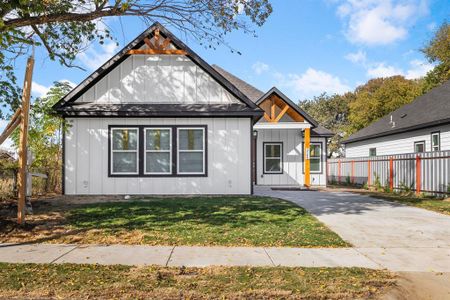 New construction Single-Family house 3766 Waldorf Street, Fort Worth, TX 76119 - photo 0