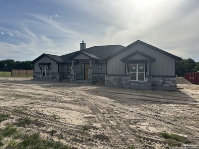 New construction Single-Family house 117 Hondo Drive, La Vernia, TX 78121 - photo 1 1