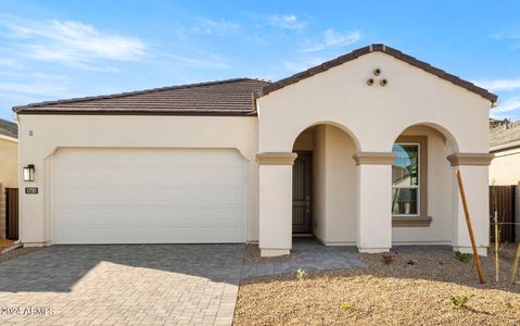 New construction Single-Family house 1735 E Northwood Drive, Phoenix, AZ 85024 Bluebird- photo 0