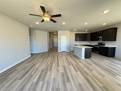 New construction Single-Family house 1409 Grand Piton Drive, Conroe, TX 77301 1651- photo 5 5
