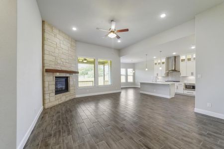 New construction Single-Family house 1512 Spechts Ranch, New Braunfels, TX 78132 - photo 19 19