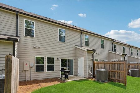 New construction Townhouse house 254 Timberland Avenue, Dawsonville, GA 30534 - photo 38 38