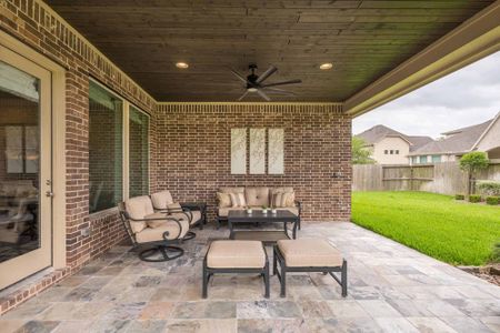 New construction Single-Family house 10707 Monarch Butterfly Drive, Cypress, TX 77433 - photo 38 38