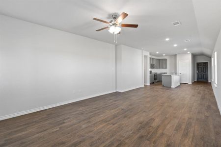 New construction Single-Family house 10617 Bleat Street, Fort Worth, TX 76036 The Aspen- photo 5 5