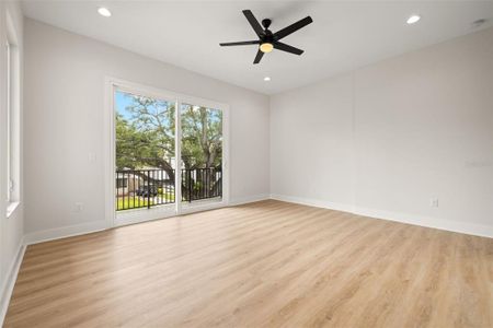 New construction Single-Family house 1017.5 W Coral Street, Tampa, FL 33602 - photo 16 16
