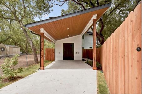 New construction Single-Family house 712 Vargas Rd, Unit 2, Austin, TX 78741 - photo 0