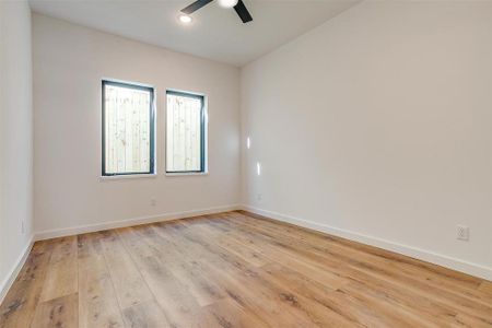 New construction Townhouse house 437 W Morphy Street, Fort Worth, TX 76104 - photo 7 7