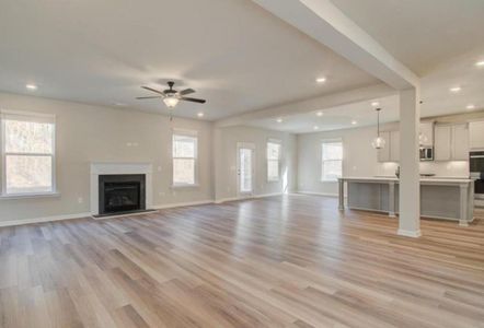 New construction Single-Family house 3244 Thickett Lane, Atlanta, GA 30349 McKinley II- photo 7 7