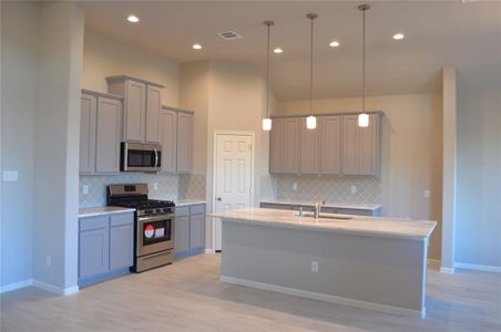 New construction Single-Family house 11931 Lewisvale Green Drive, Humble, TX 77346 - photo 7 7