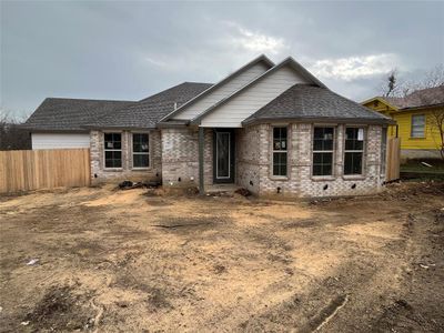New construction Single-Family house 5425 Curzon Avenue, Fort Worth, TX 76107 - photo 2 2