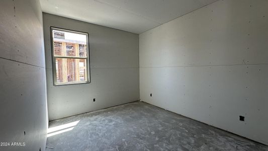 New construction Single-Family house 4131 E Bradford Avenue, San Tan Valley, AZ 85143 - photo 9 9