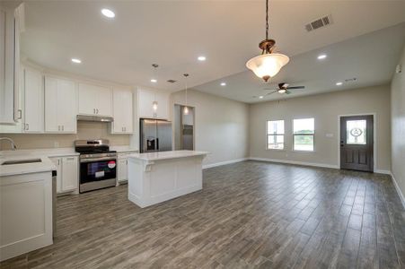 New construction Single-Family house 210 Chisholm Hills Drive, New Fairview, TX 76078 - photo 16 16