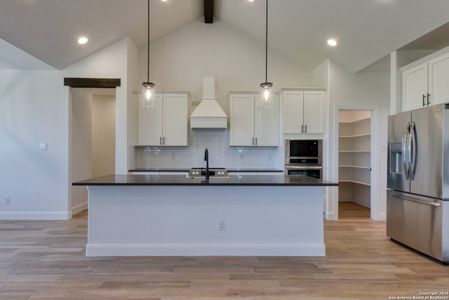 New construction Single-Family house 106 Wild Persimmon Trail, Marion, TX 78124 - photo 5 5