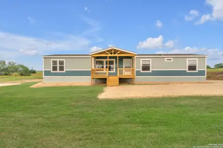 New construction Manufactured Home house 367 Mahan Rd, Somerset, TX 78069 - photo 0