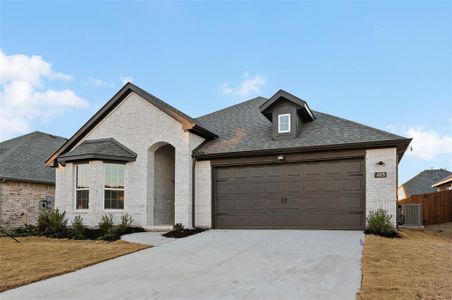 New construction Single-Family house 413 Amenduni Lane, Anna, TX 75409 - photo 1 1