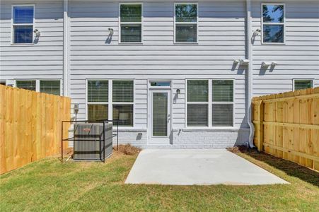 New construction Townhouse house 1615 Aiden Way, Conyers, GA 30013 Hanover- photo 73 73