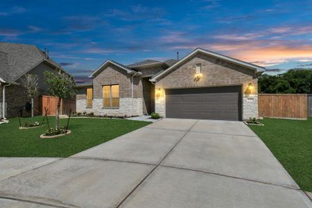 New construction Single-Family house 4747 Great Acre Lane, Fresno, TX 77545 - photo 1 1