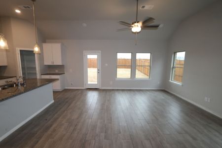 New construction Single-Family house 514 Claremont Drive, Justin, TX 76247 Columbus - 40' Smart Series- photo 7 7