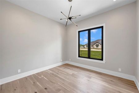 New construction Single-Family house 325 Spicewood Trails Dr, Spicewood, TX 78669 - photo 19 19