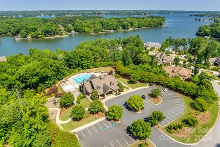 New construction Townhouse house 938 Canopy Falls Lane, York, SC 29745 - photo 28 28